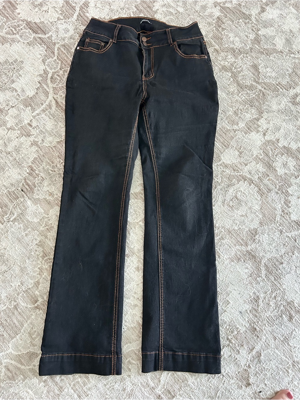 Double button stitch detail boot cut denim🚨 - Picture 2 of 6